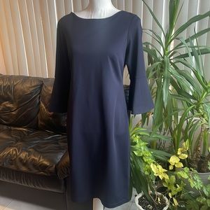 NWOT SHELBY AND PALMER Bell sleeves Dress Size 8